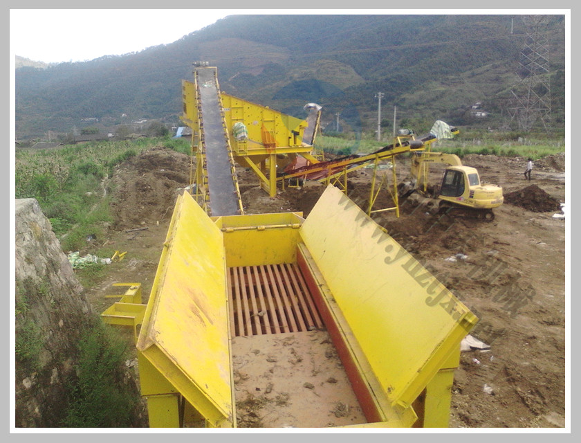 四川攀枝花鄒總石灰石生產(chǎn)現(xiàn)場(chǎng)